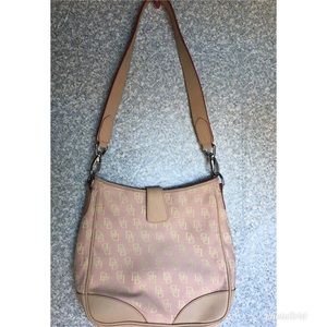 Dooney & Bourke Bag
